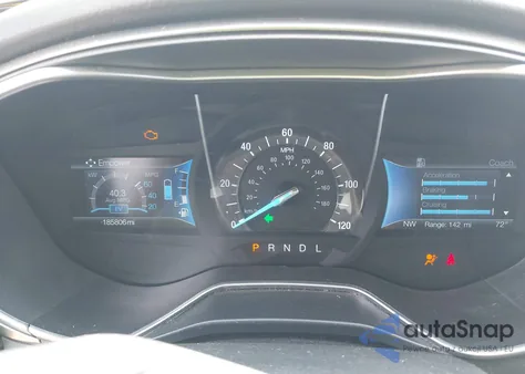 2017 Ford Fusion Hybrid Se z USA, uszkodzony, nr VIN 3FA6P0LU0HR217389